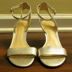 Nine West Silver Sandals Size 5.5